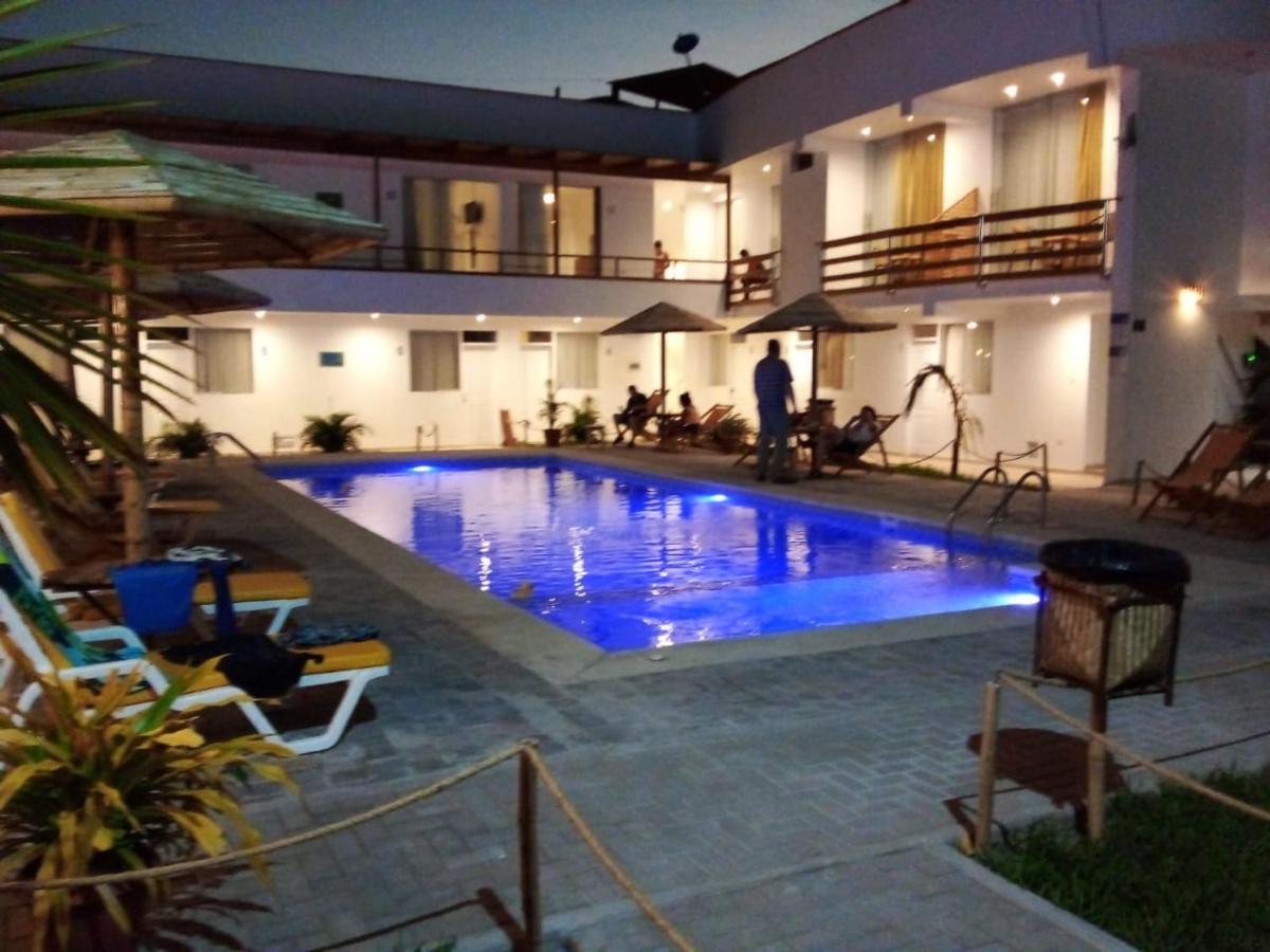 Prim Hotel Vichayito Extérieur photo