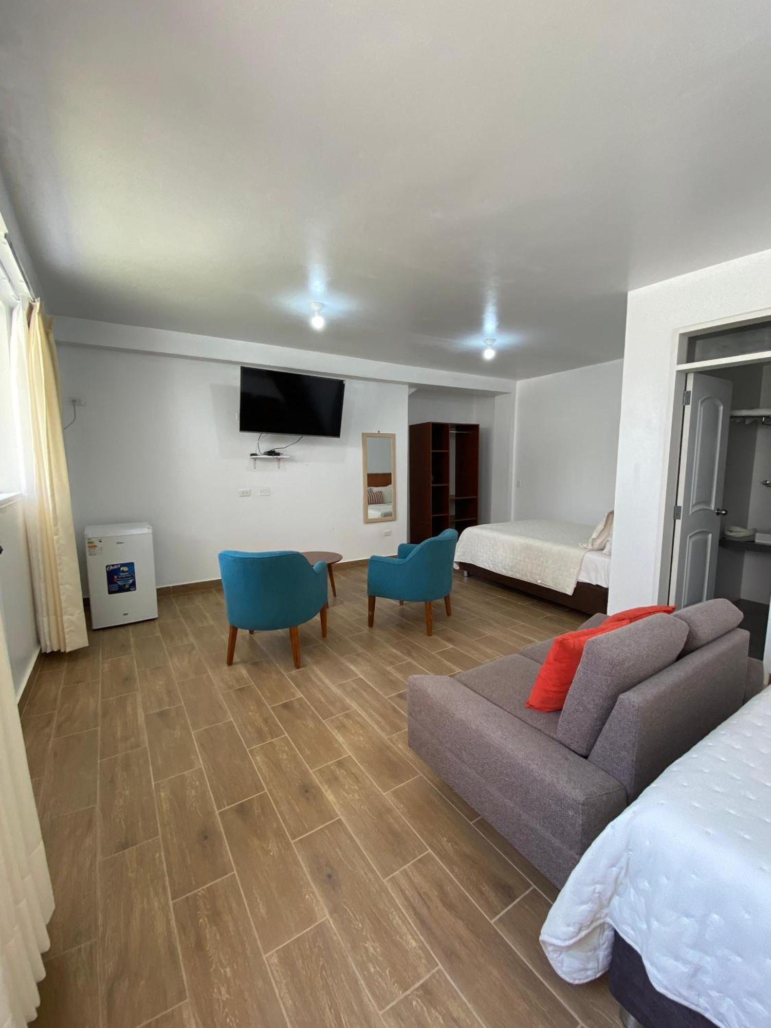 Prim Hotel Vichayito Extérieur photo