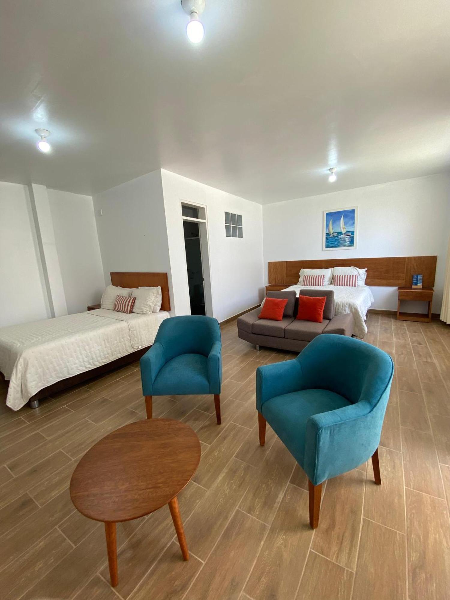Prim Hotel Vichayito Extérieur photo