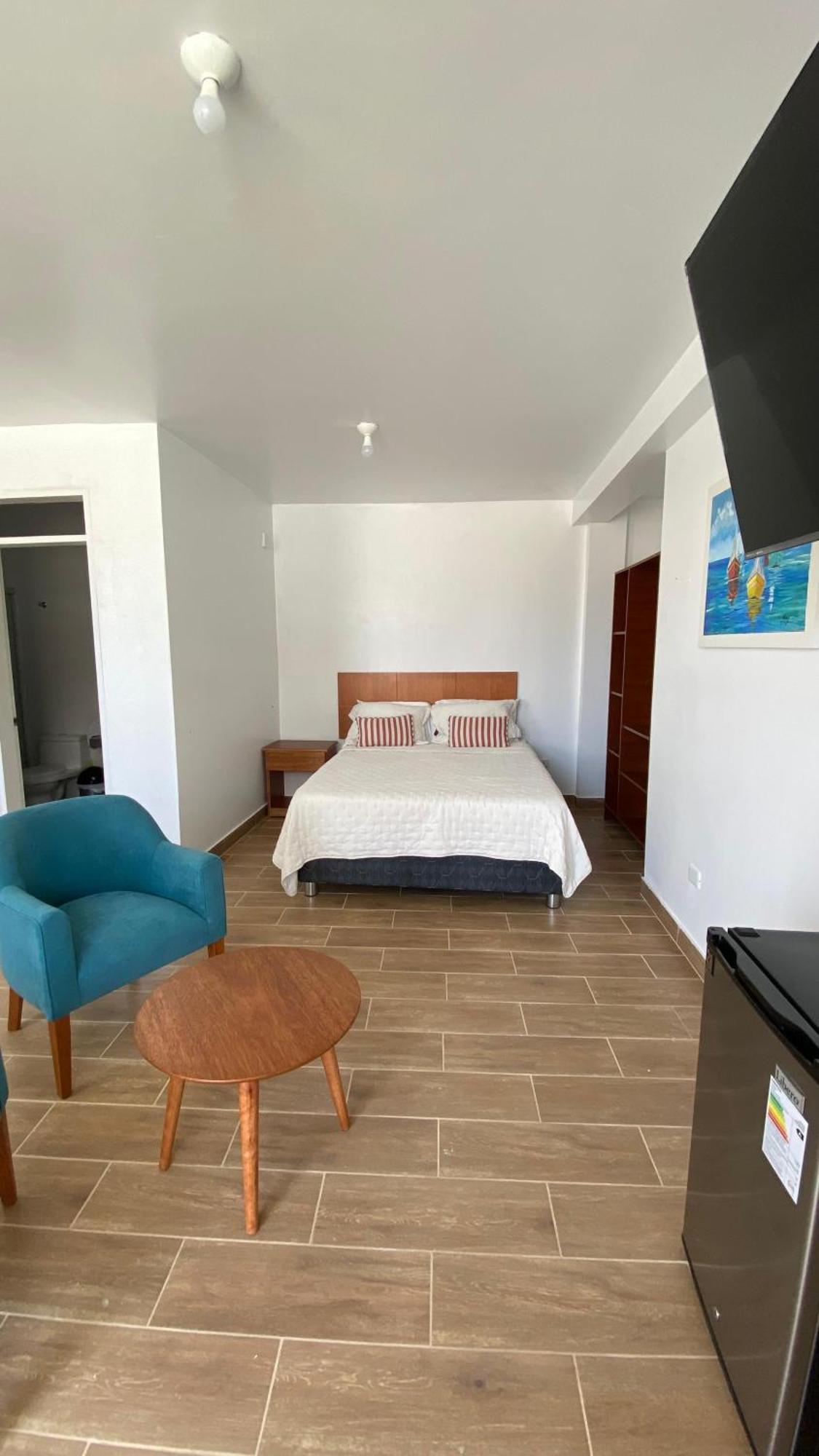 Prim Hotel Vichayito Extérieur photo