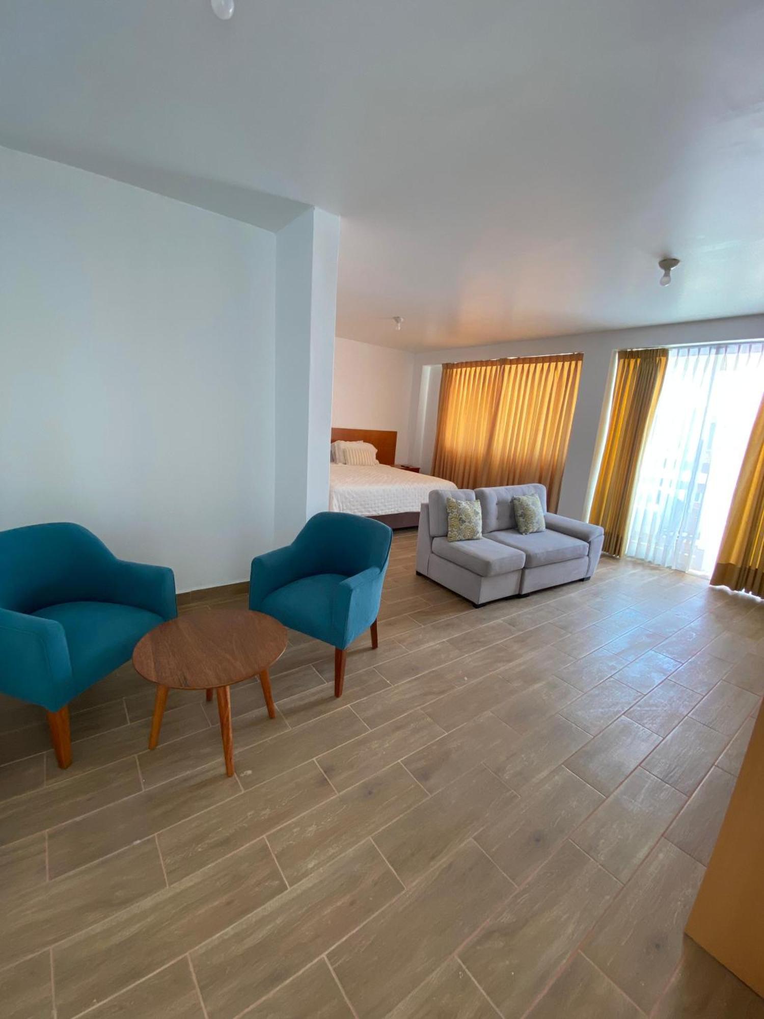 Prim Hotel Vichayito Extérieur photo